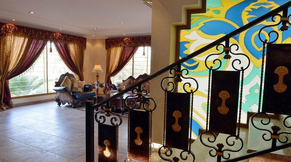 Hotel Boudl Al Nakheel Unaizah Esterno foto