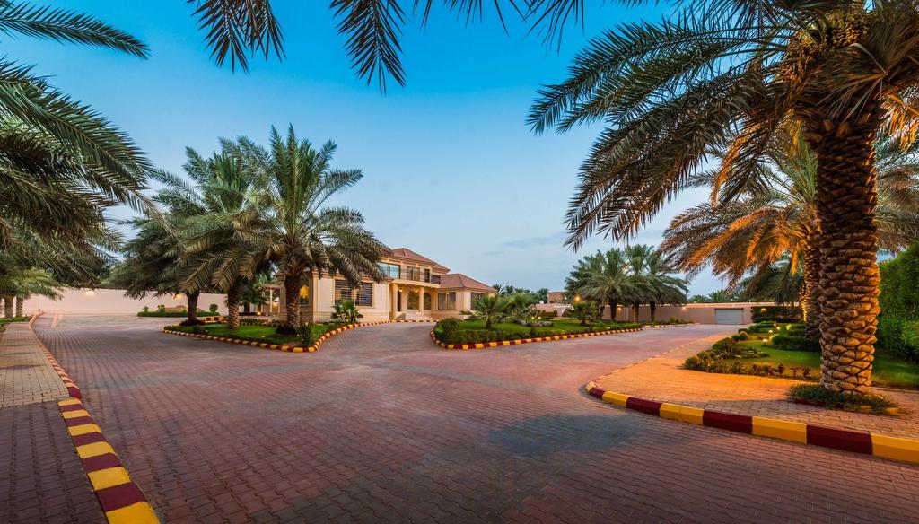 Hotel Boudl Al Nakheel Unaizah Esterno foto
